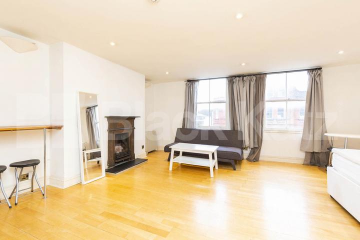 Spacious Studio located in a vibrant area of Islington on Upper Street Upper Street , Highbury & Islington 